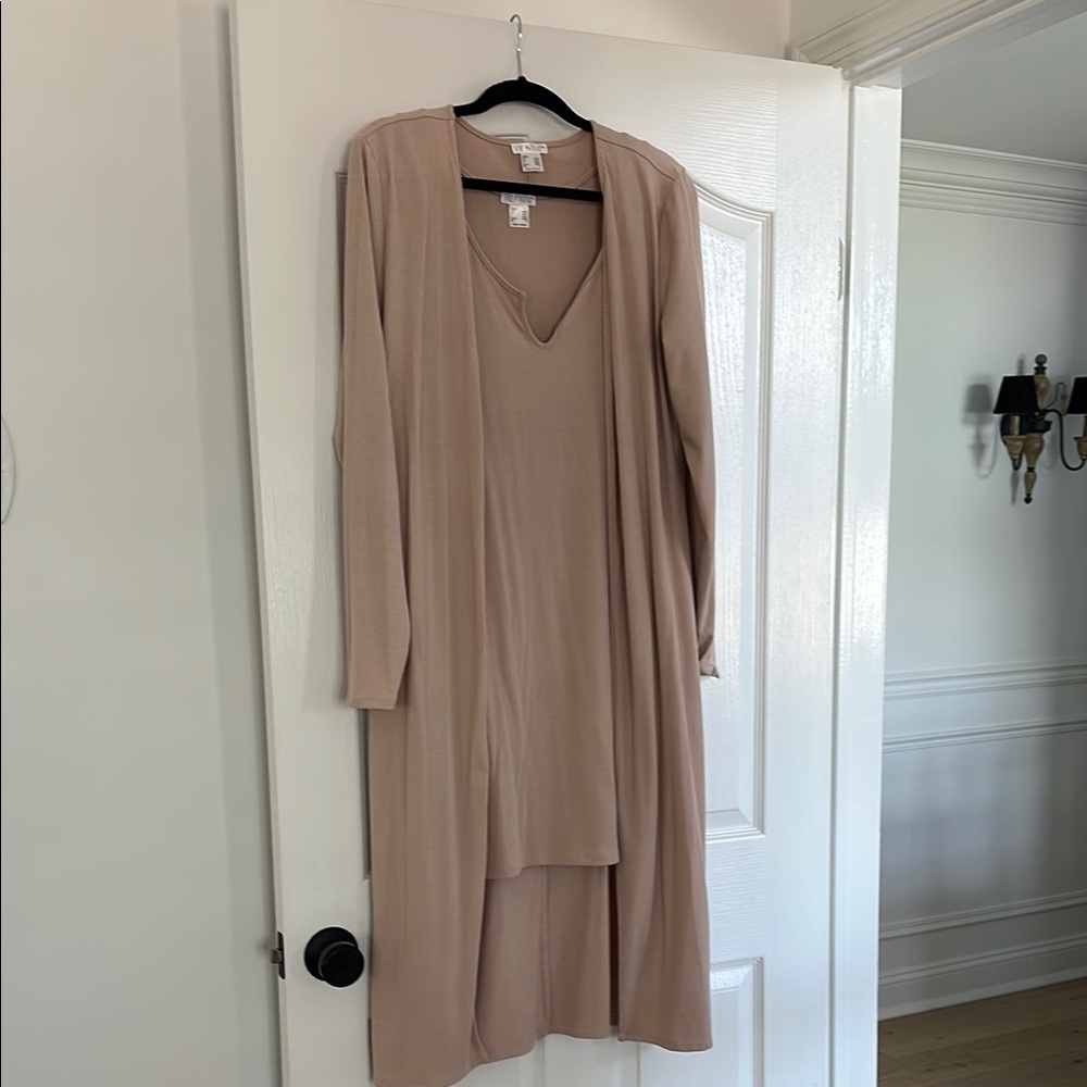 Tan V-Neck Long Sleeve Sheath Dress